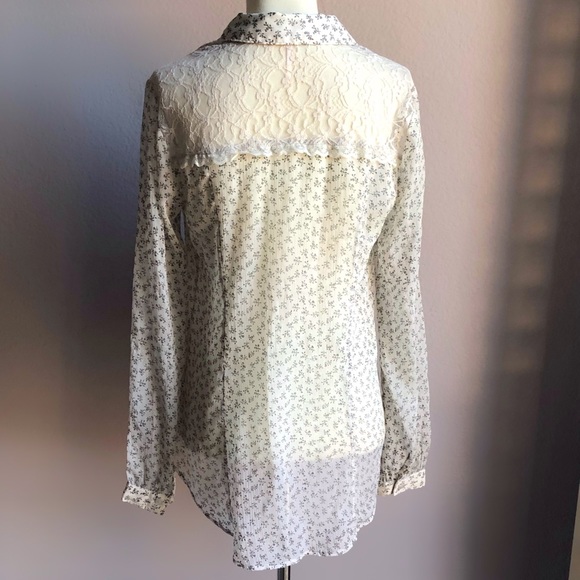 Free People Floral Print Lace Button Down Size S - Picture 7 of 8